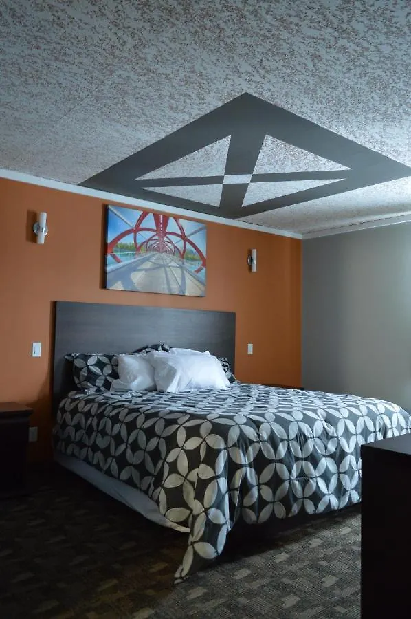 Airport Traveller'S Inn YYC Motel